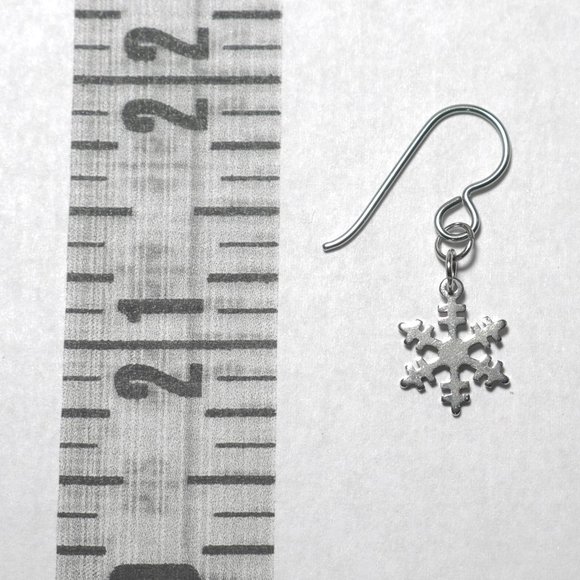 Hand Crafted Handmade Earrings Stainless Steel Snowflake Earrings - Picture 4 of 5